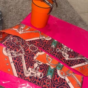 Hermès Twilly Silk Scarf Orange Navy Print w Box & Ribbon Made in France